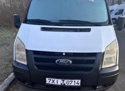 Фото Ford Transit