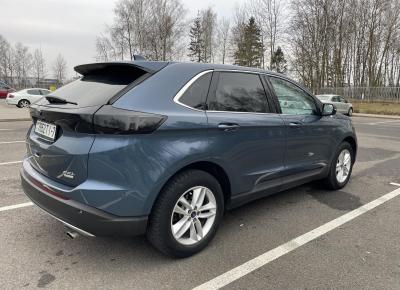 Фото Ford Edge