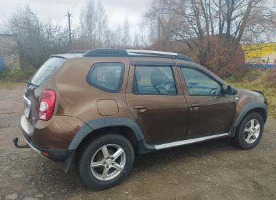 Фото Renault Duster