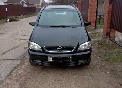 Фото Opel Zafira