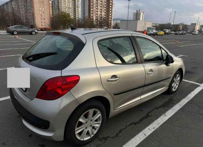 Фото Peugeot 207