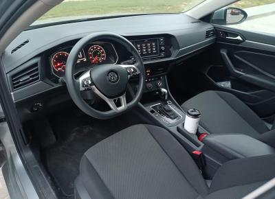 Фото Volkswagen Jetta