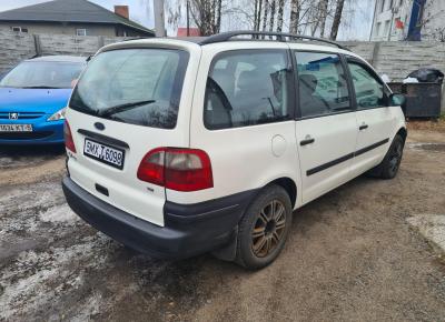 Фото Ford Galaxy