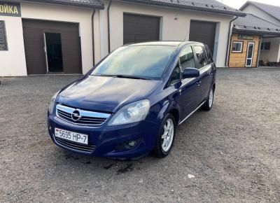 Фото Opel Zafira