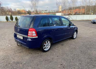 Фото Opel Zafira