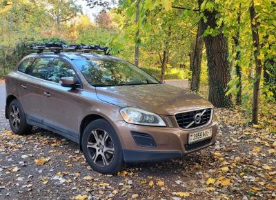 Фото Volvo XC60