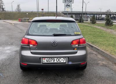 Фото Volkswagen Golf