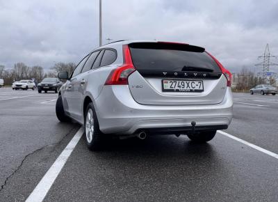 Фото Volvo V60