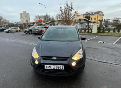 Фото Ford S-Max