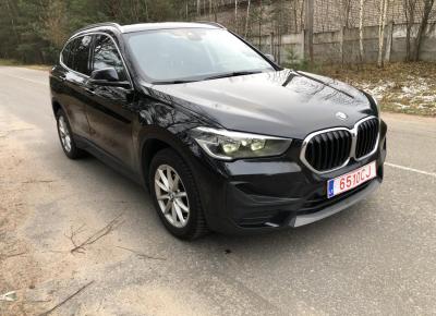 Фото BMW X1