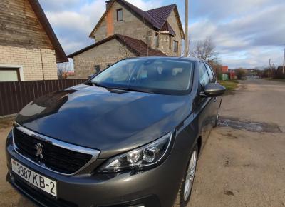 Фото Peugeot 308