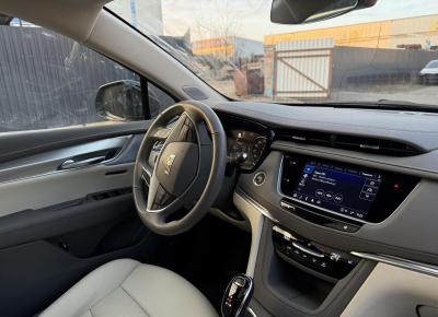 Фото Cadillac XT5