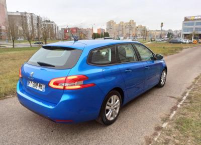 Фото Peugeot 308