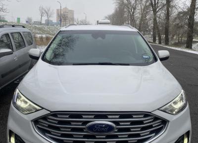 Фото Ford Edge