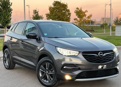 Фото Opel Grandland X