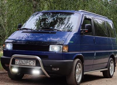 Фото Volkswagen Transporter