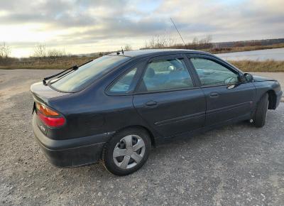 Фото Renault Laguna