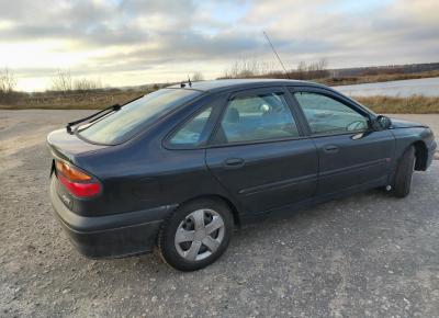 Фото Renault Laguna