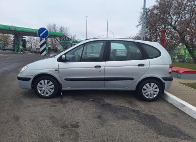 Фото Renault Scenic