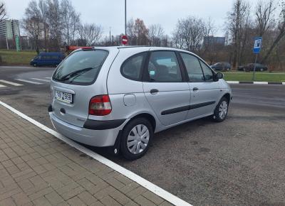 Фото Renault Scenic