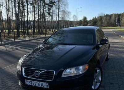 Фото Volvo S80