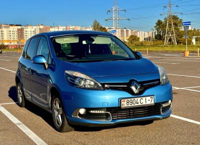 Фото Renault Scenic