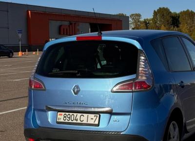 Фото Renault Scenic