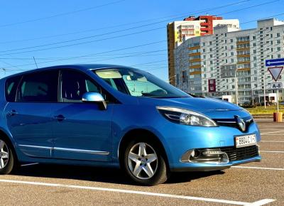 Фото Renault Scenic