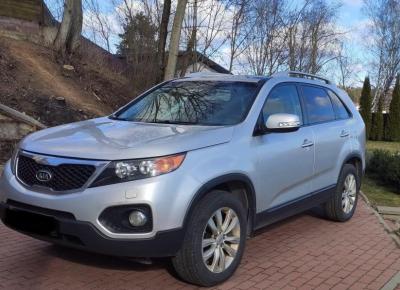 Фото Kia Sorento