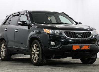 Фото Kia Sorento