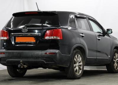 Фото Kia Sorento