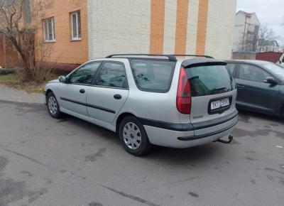 Фото Renault Laguna