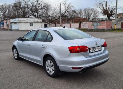 Фото Volkswagen Jetta