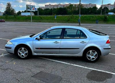 Фото Renault Laguna