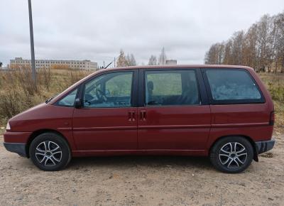 Фото Peugeot 806