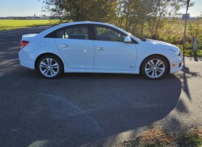 Фото Chevrolet Cruze