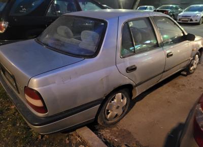 Фото Nissan Sunny