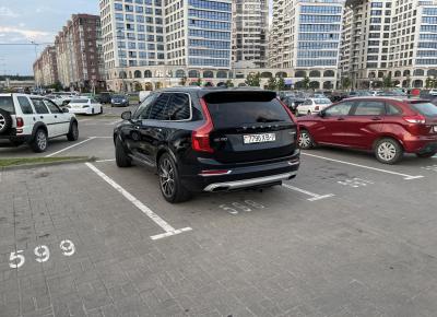 Фото Volvo XC90