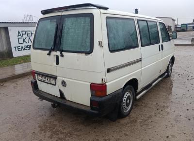 Фото Volkswagen Transporter