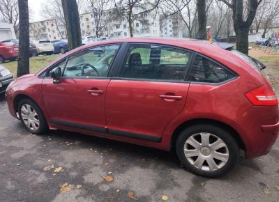 Фото Citroen C4