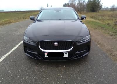 Фото Jaguar XE