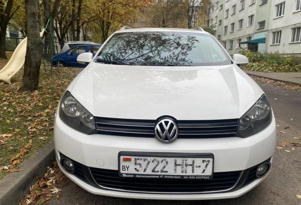 Volkswagen Golf, 2010 год выпуска с двигателем Бензин, 24 872 BYN в г. Минск