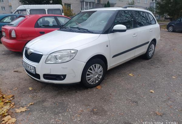 Skoda Fabia, 2008 год выпуска с двигателем Бензин, 14 260 BYN в г. Воложин