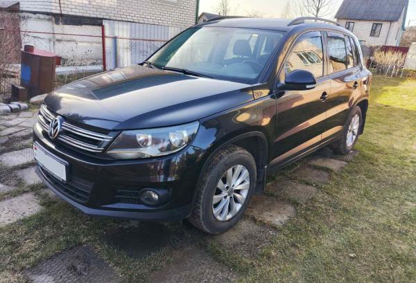 Volkswagen Tiguan, 2013 год выпуска с двигателем Бензин, 43 111 BYN в г. Минск