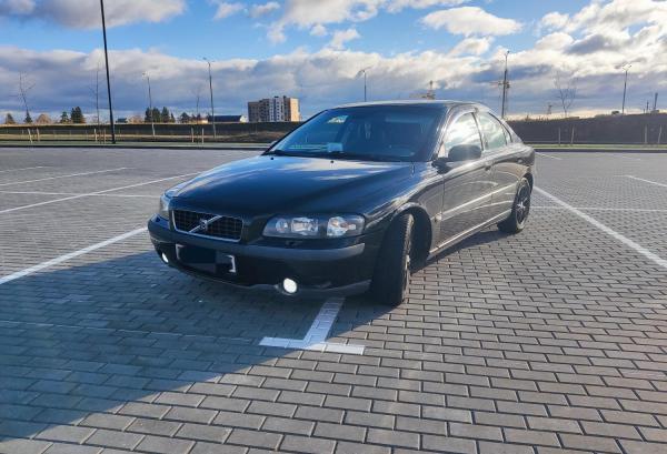 Volvo S60, 2004 год выпуска с двигателем Дизель, 24 899 BYN в г. Минск