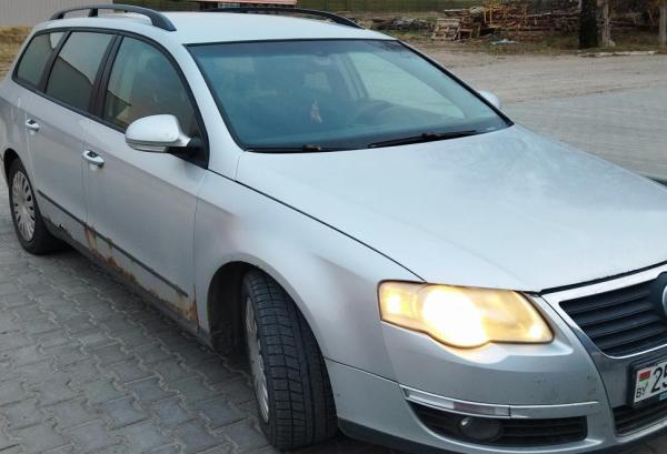 Volkswagen Passat, 2005 год выпуска с двигателем Дизель, 14 971 BYN в г. Слуцк