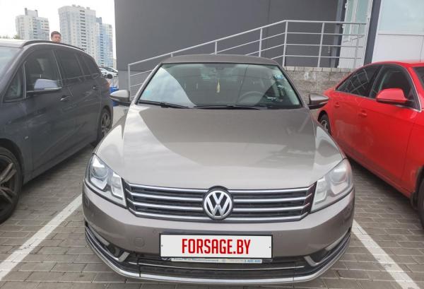 Volkswagen Passat, 2011 год выпуска с двигателем Дизель, 37 490 BYN в г. Минск