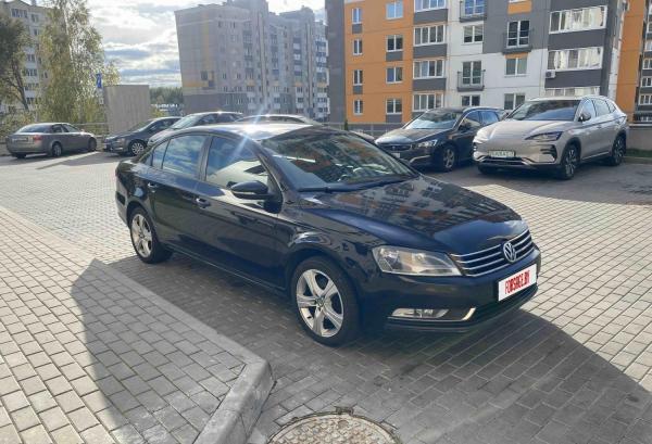 Volkswagen Passat, 2011 год выпуска с двигателем Бензин, 26 316 BYN в г. Минск