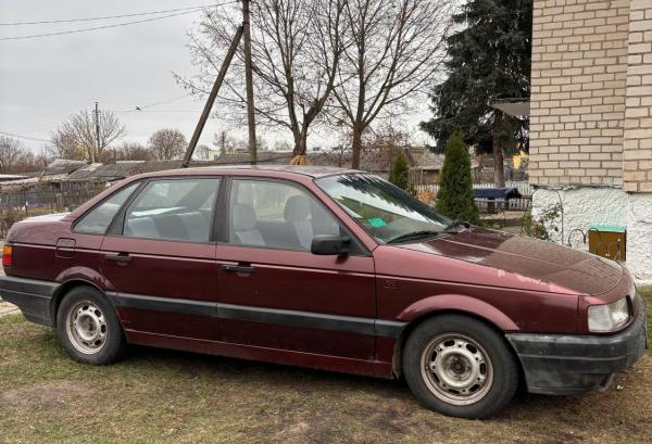 Volkswagen Passat, 1991 год выпуска с двигателем Бензин, 8 161 BYN в г. Пинск