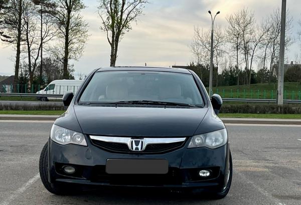 Honda Civic, 2010 год выпуска с двигателем Гибрид, 21 094 BYN в г. Минск